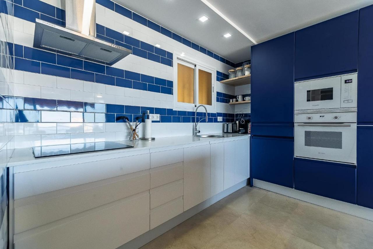 Vistas Azules -- Remodeled, Large Terrace, Spectacular Ocean Views And Beach Level Access 托雷莫利诺斯 外观 照片
